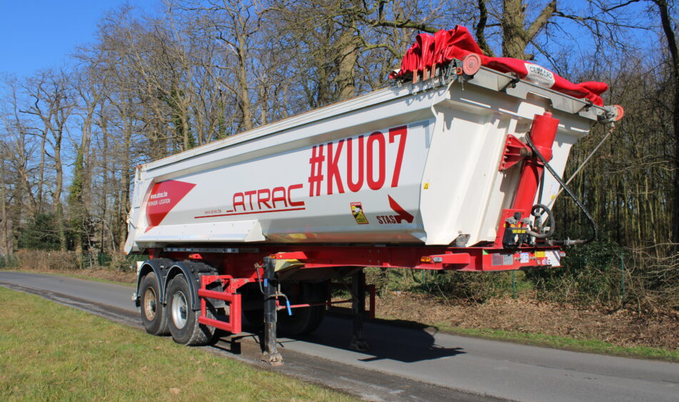 U-rockSTAR - 24 m³ - manual Cramaro sheet